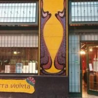 Los centros culturales intentan sostener los vínculos con su comunidad